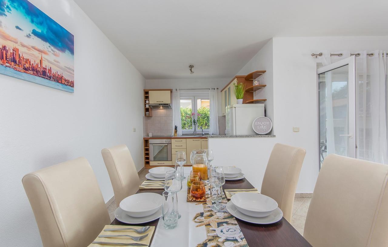 Silver Holiday House Vrvari Εξωτερικό φωτογραφία