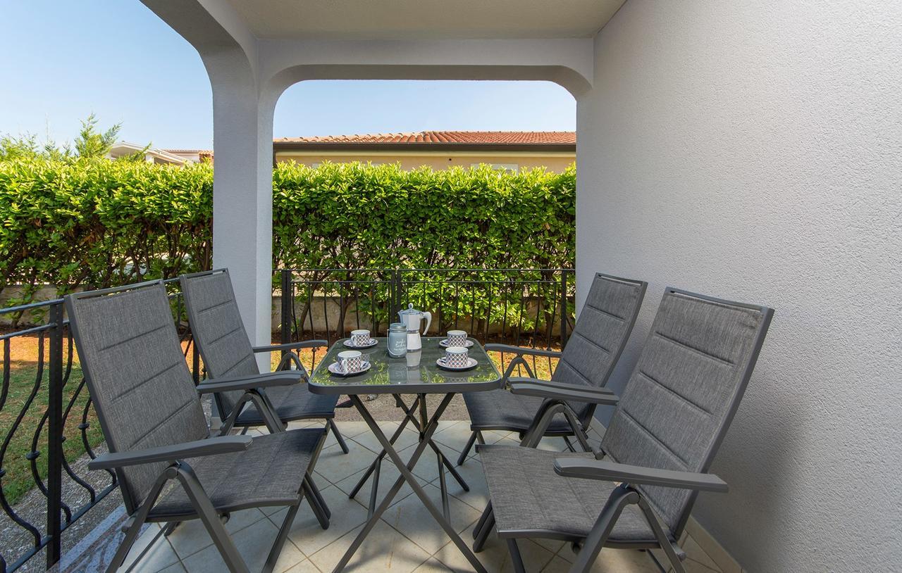 Silver Holiday House Vrvari Εξωτερικό φωτογραφία