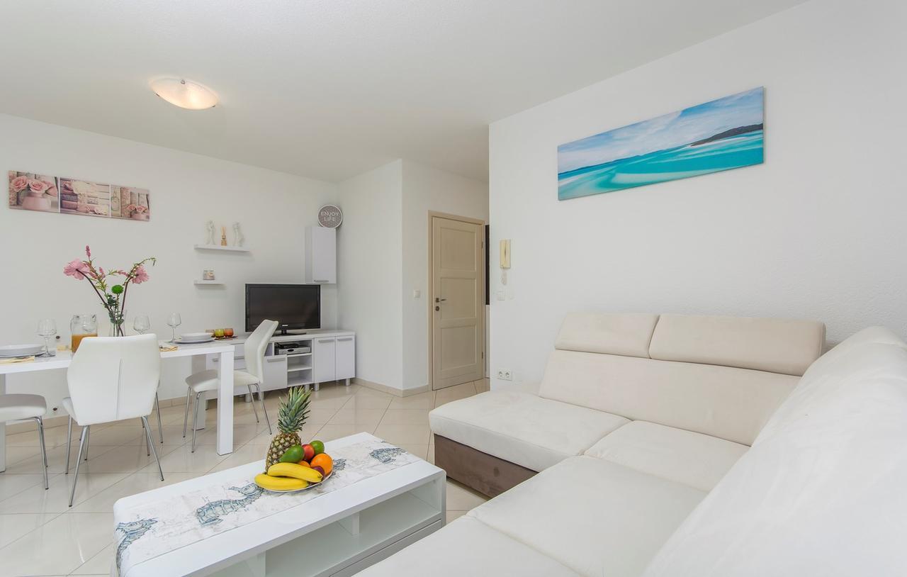Silver Holiday House Vrvari Εξωτερικό φωτογραφία