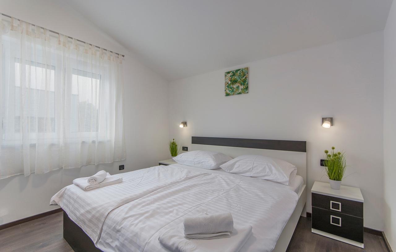 Silver Holiday House Vrvari Εξωτερικό φωτογραφία