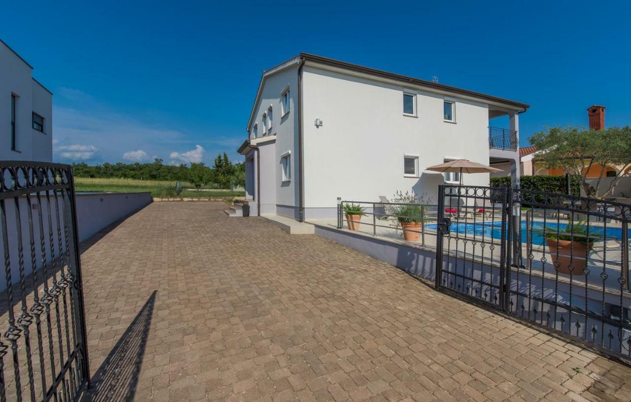 Silver Holiday House Vrvari Εξωτερικό φωτογραφία